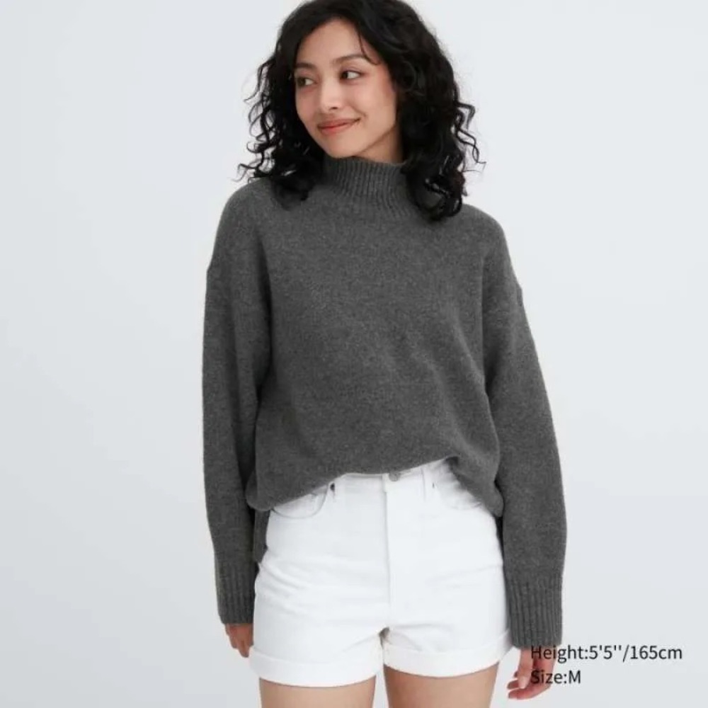 Uniqlo Women's Gray Crew Neck Sweater sz XS